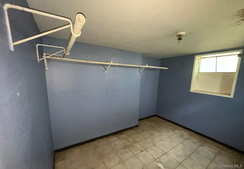 17 Appel Drive E Shirley NY 11967