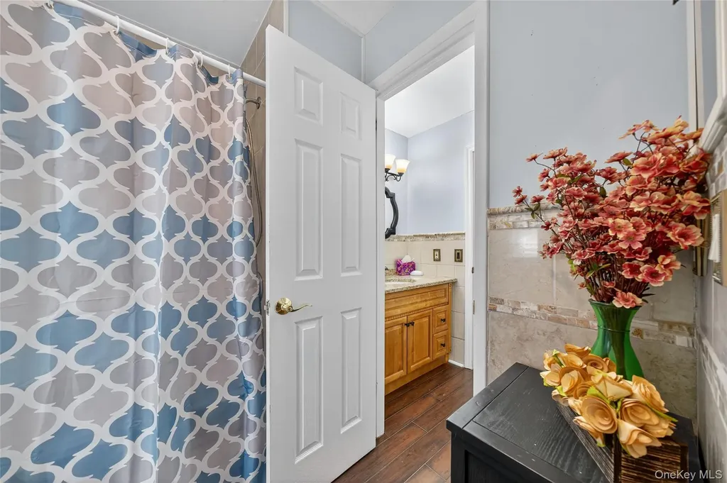173 Oak Tree Road Tappan NY 10983