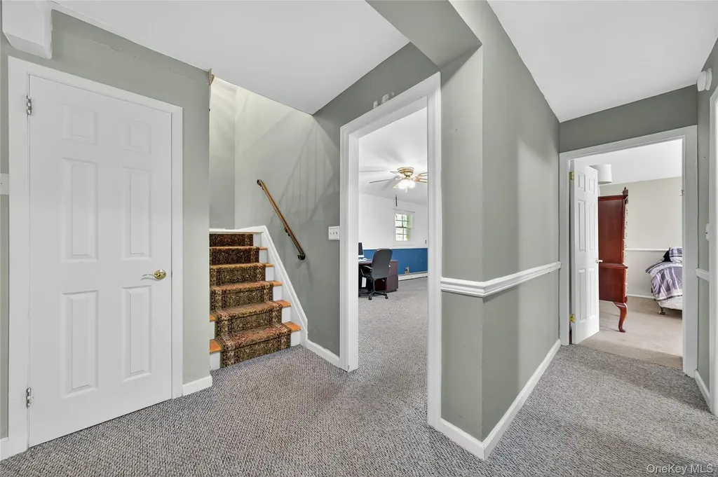173 Oak Tree Road Tappan NY 10983