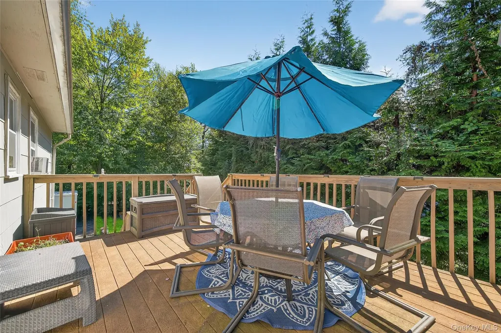 173 Oak Tree Road Tappan NY 10983