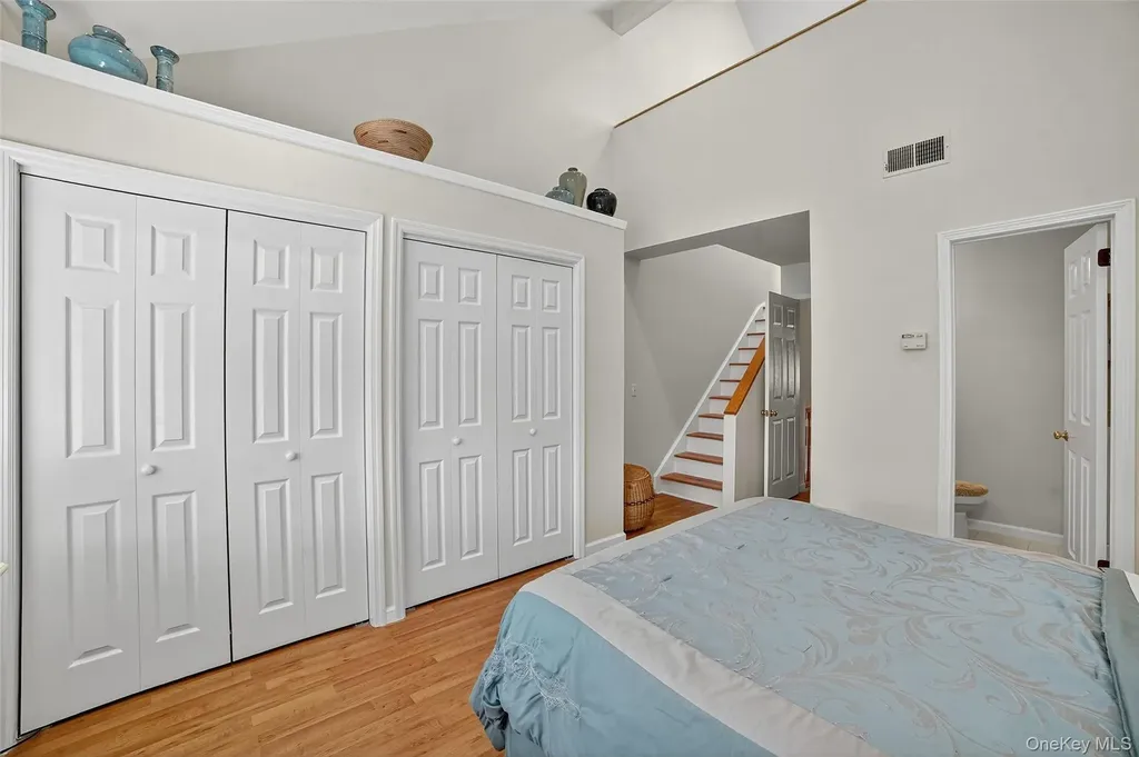 35 Roundtop Road Yonkers NY 10710