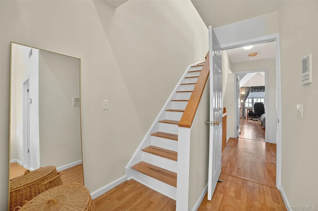 35 Roundtop Road Yonkers NY 10710