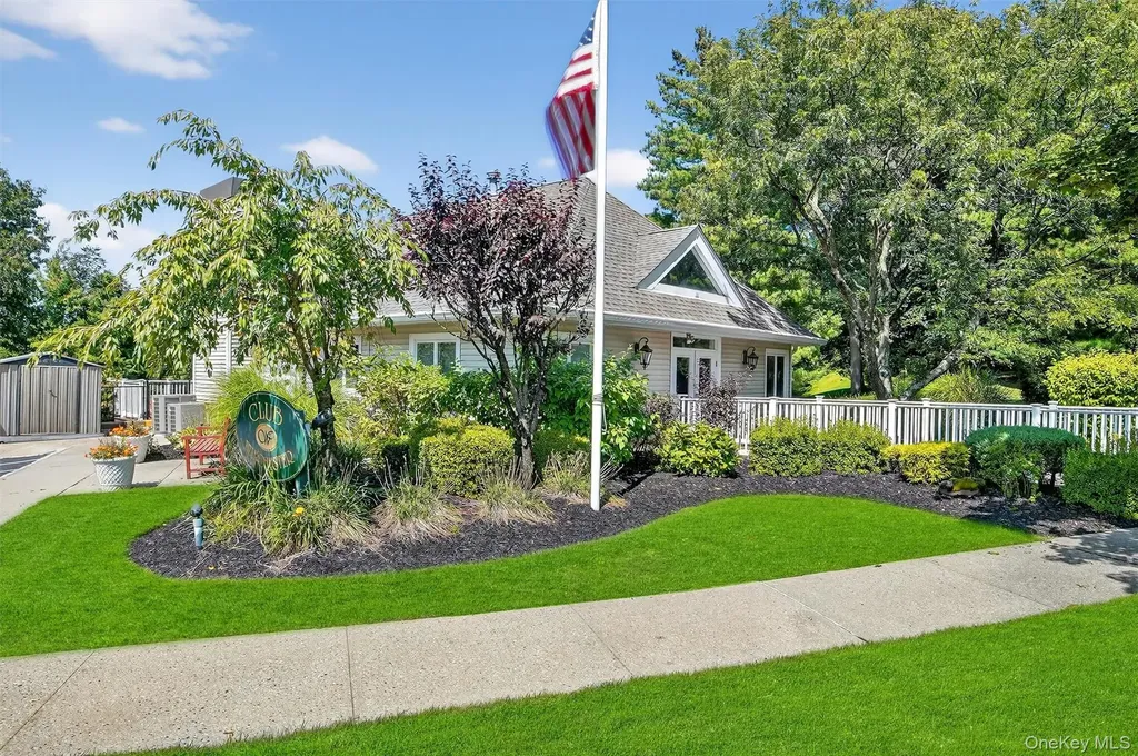35 Roundtop Road Yonkers NY 10710