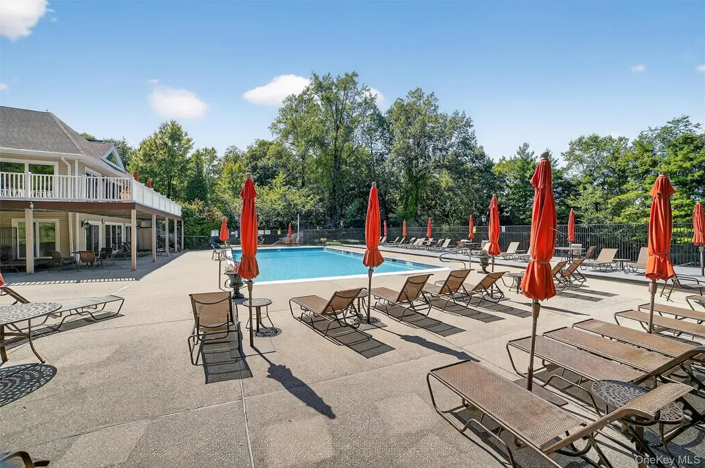 35 Roundtop Road Yonkers NY 10710