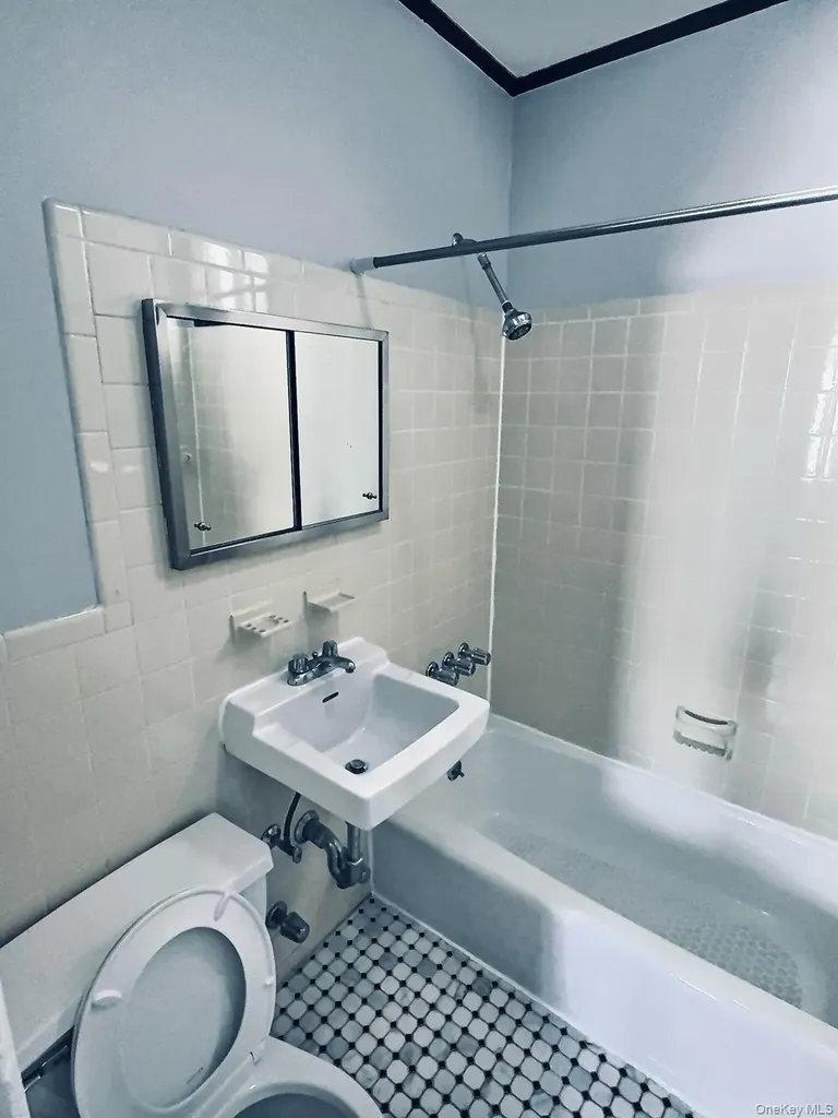 6965 Caldwell Avenue Maspeth NY 11378