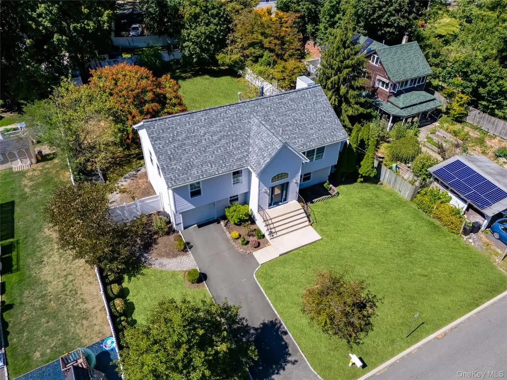 8 Pine Street Nyack NY 10960
