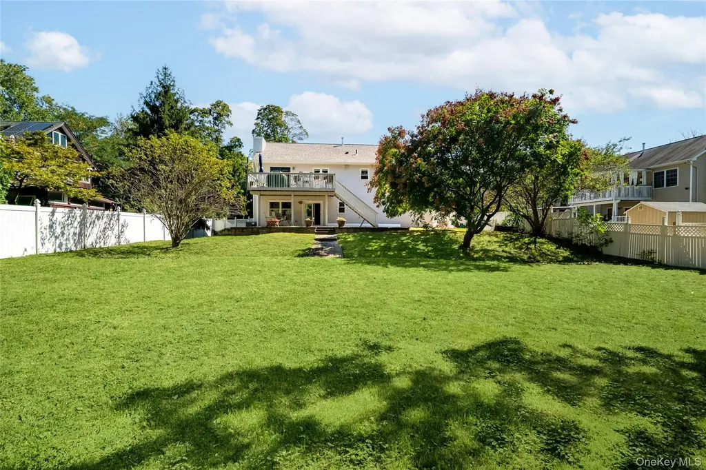 8 Pine Street Nyack NY 10960