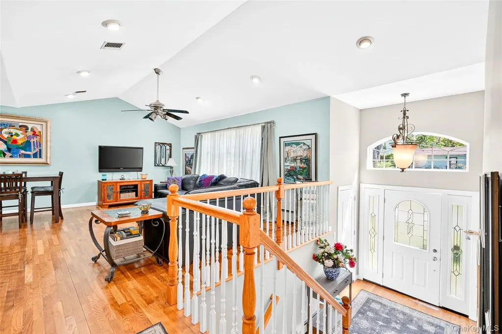 8 Pine Street Nyack NY 10960