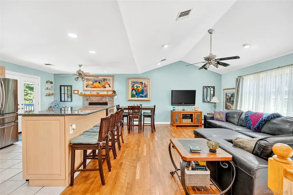 8 Pine Street Nyack NY 10960