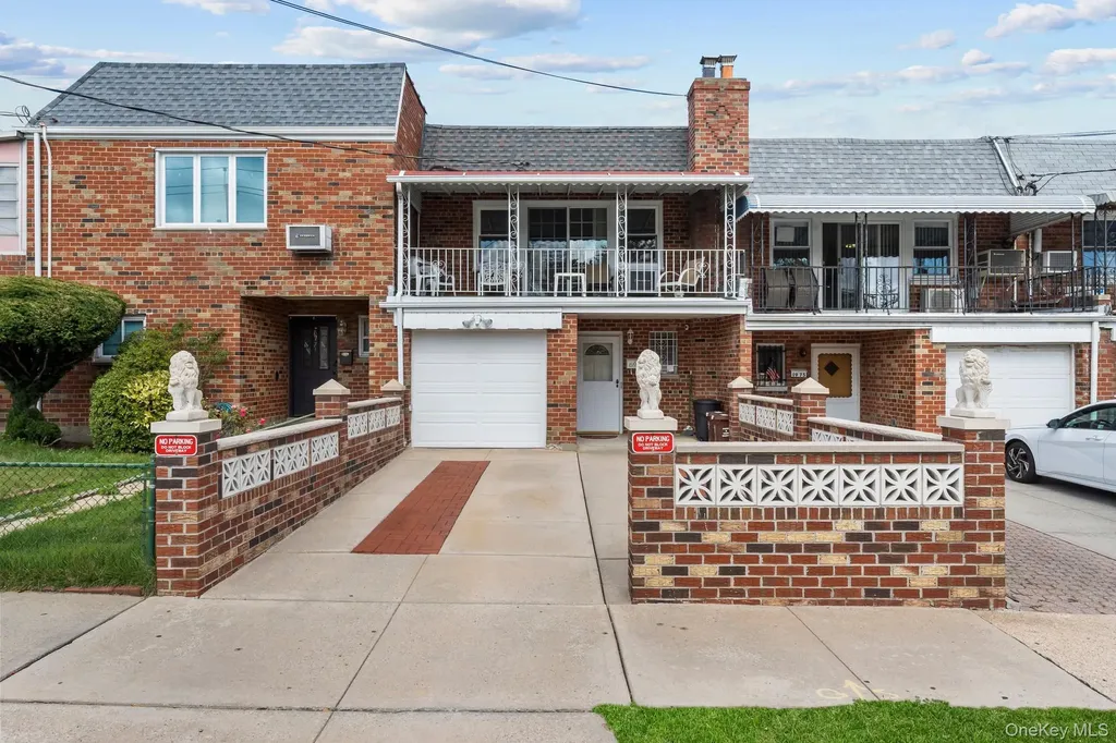 6973 Juniper Boulevard S Middle Village NY 11379