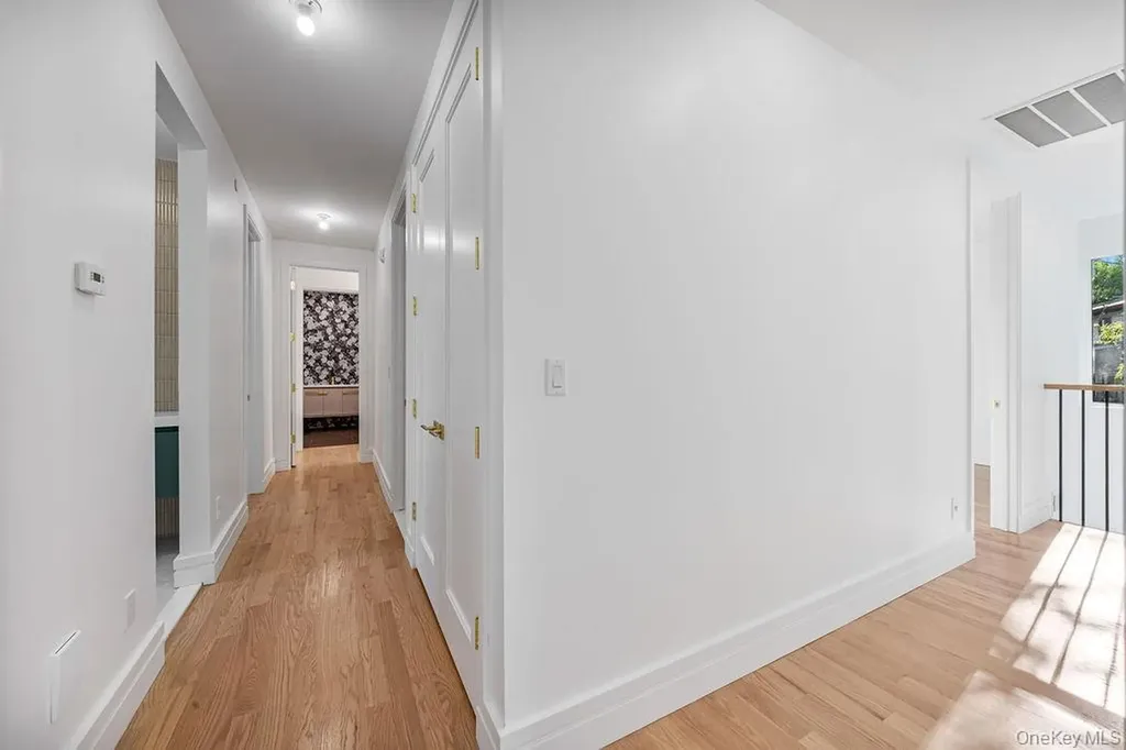 40 Singer Avenue Spring Valley NY 10977