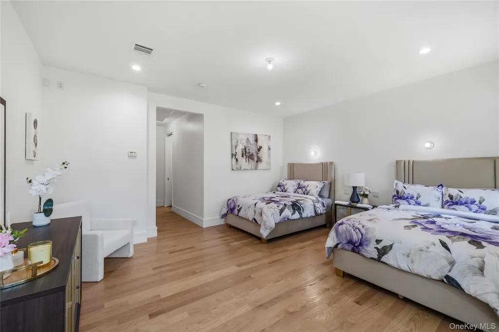 40 Singer Avenue Spring Valley NY 10977