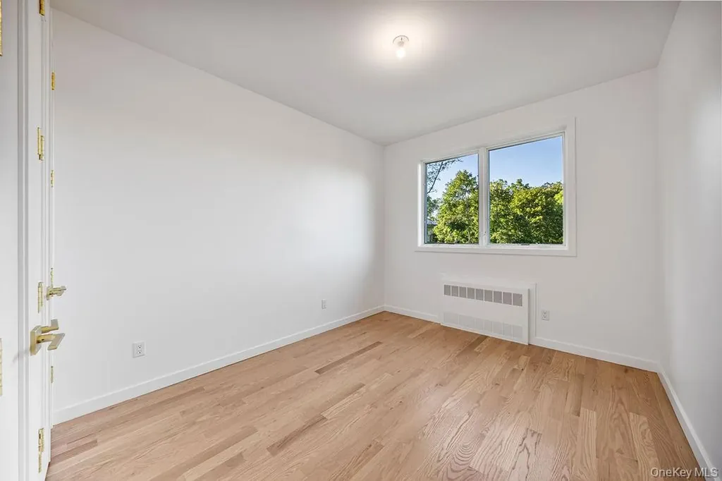 40 Singer Avenue Spring Valley NY 10977