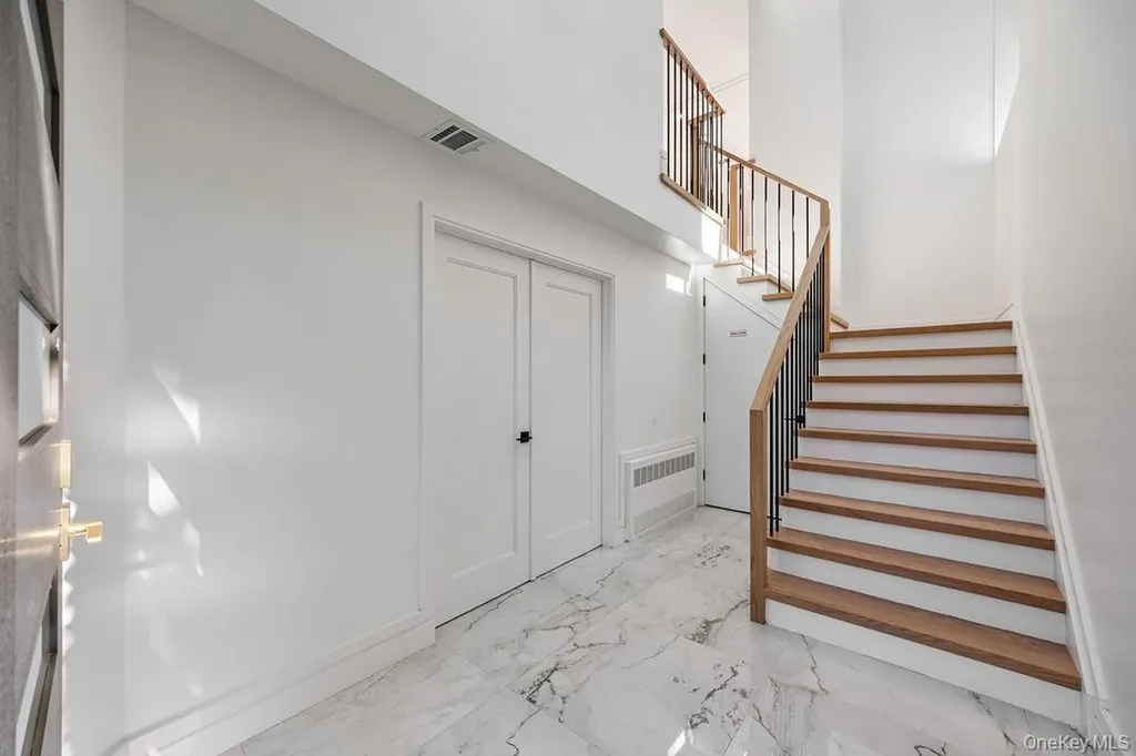 40 Singer Avenue Spring Valley NY 10977