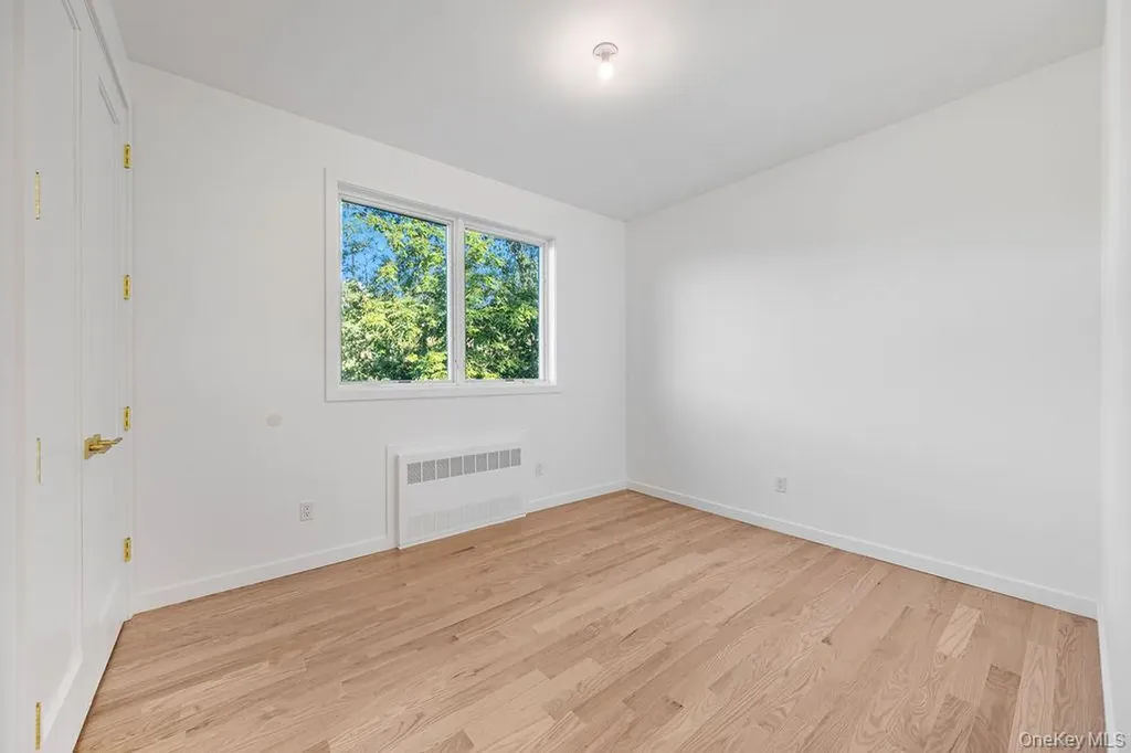 40 Singer Avenue Spring Valley NY 10977