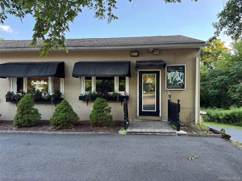 1050 Route 211 E Middletown NY 10941