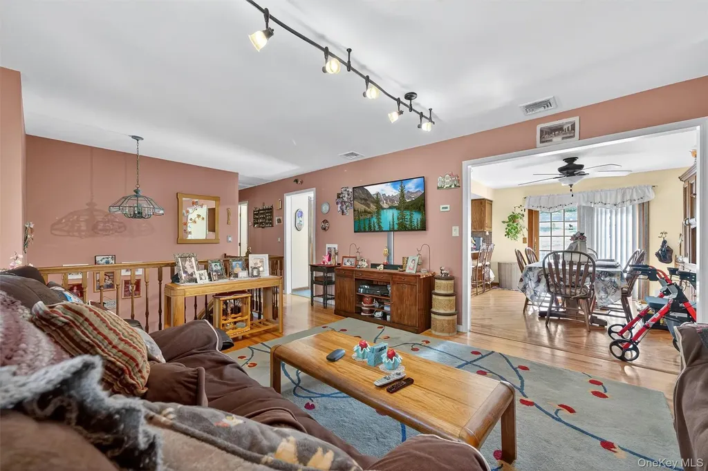 29 Beverly Drive Warwick NY 10990