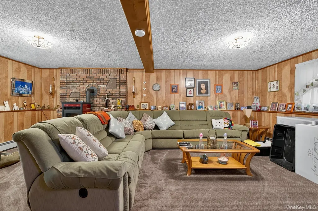 29 Beverly Drive Warwick NY 10990