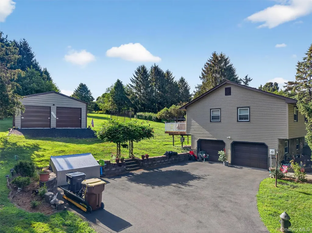 29 Beverly Drive Warwick NY 10990