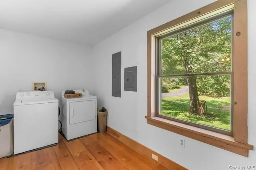 131 Mossybrook Road High Falls NY 12440