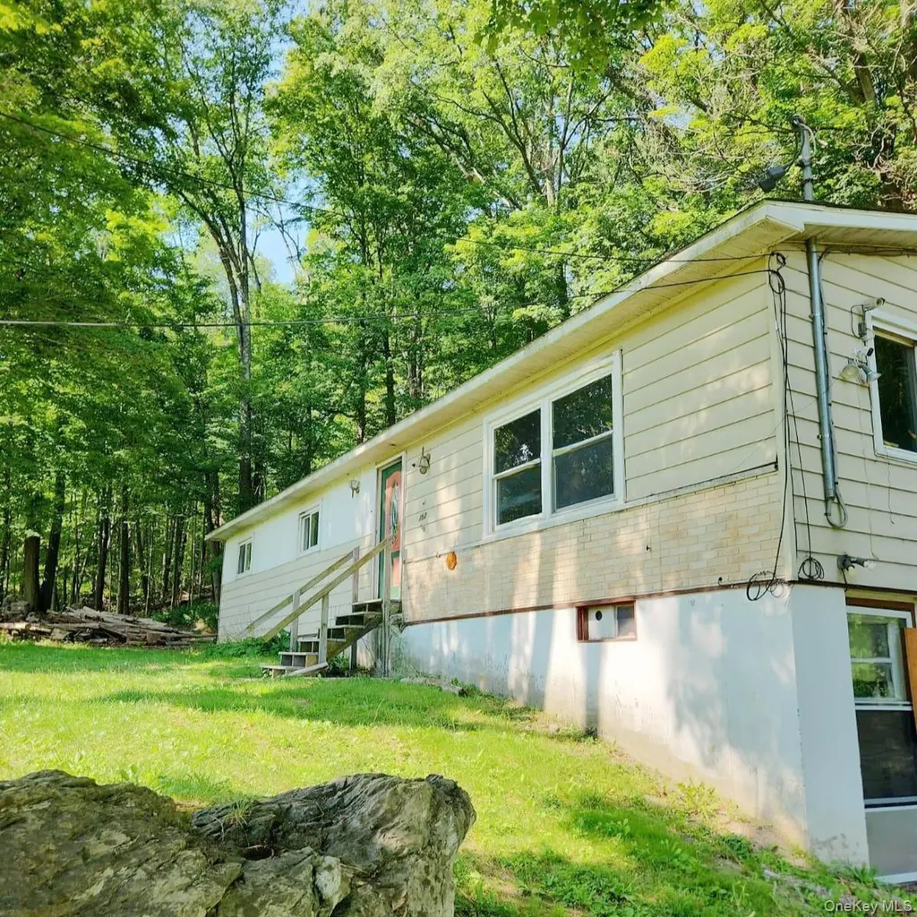 152 Cooper Road Millerton NY 12546