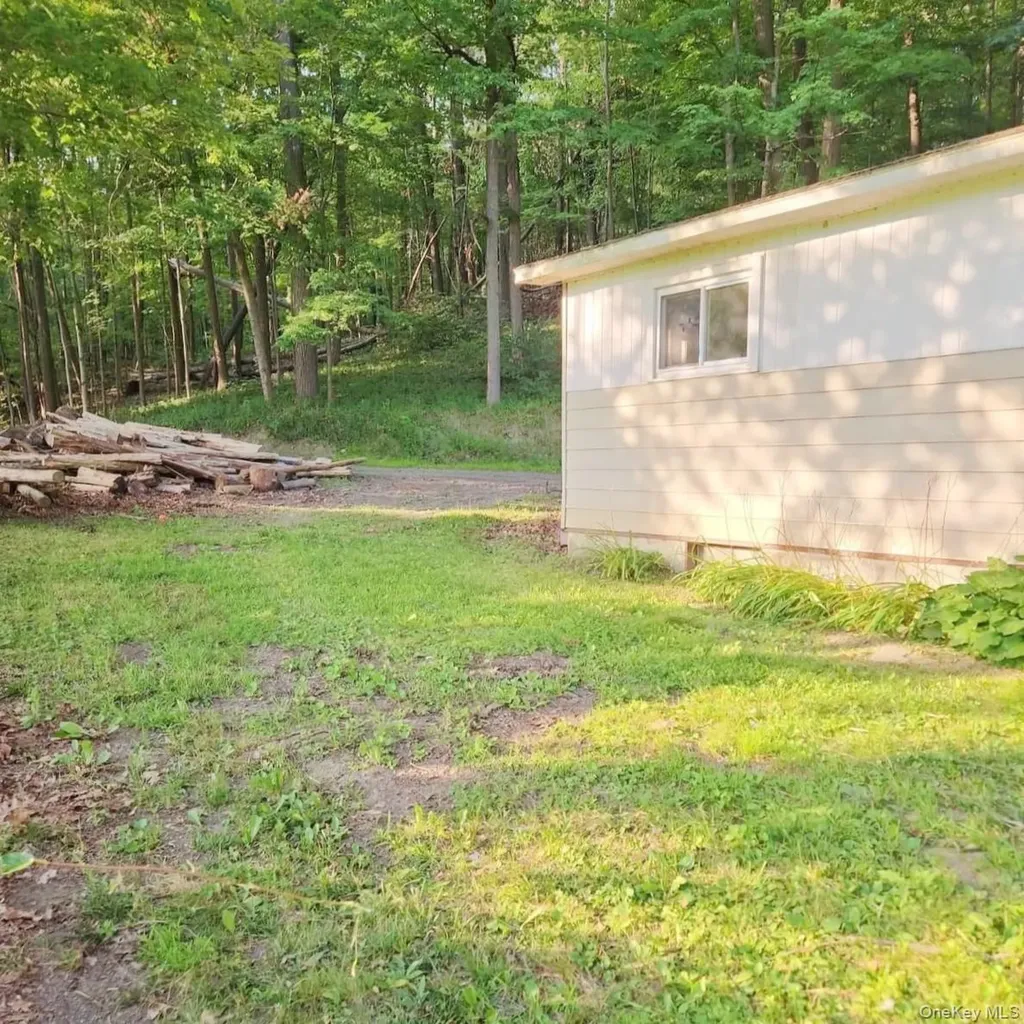 152 Cooper Road Millerton NY 12546