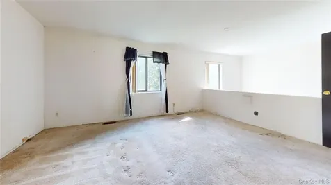 414 Pine Grove Lane Hartsdale NY 10530
