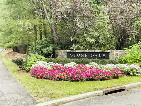 414 Pine Grove Lane Hartsdale NY 10530