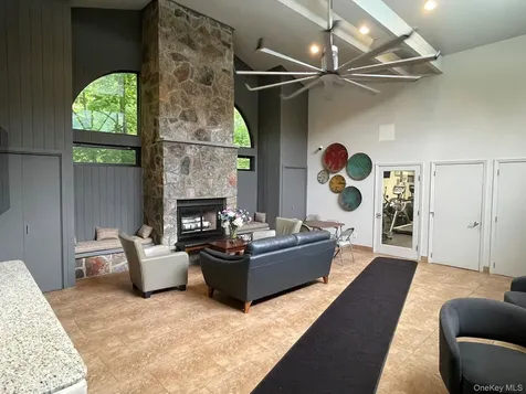 414 Pine Grove Lane Hartsdale NY 10530