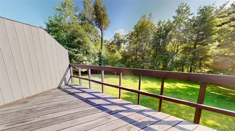 414 Pine Grove Lane Hartsdale NY 10530