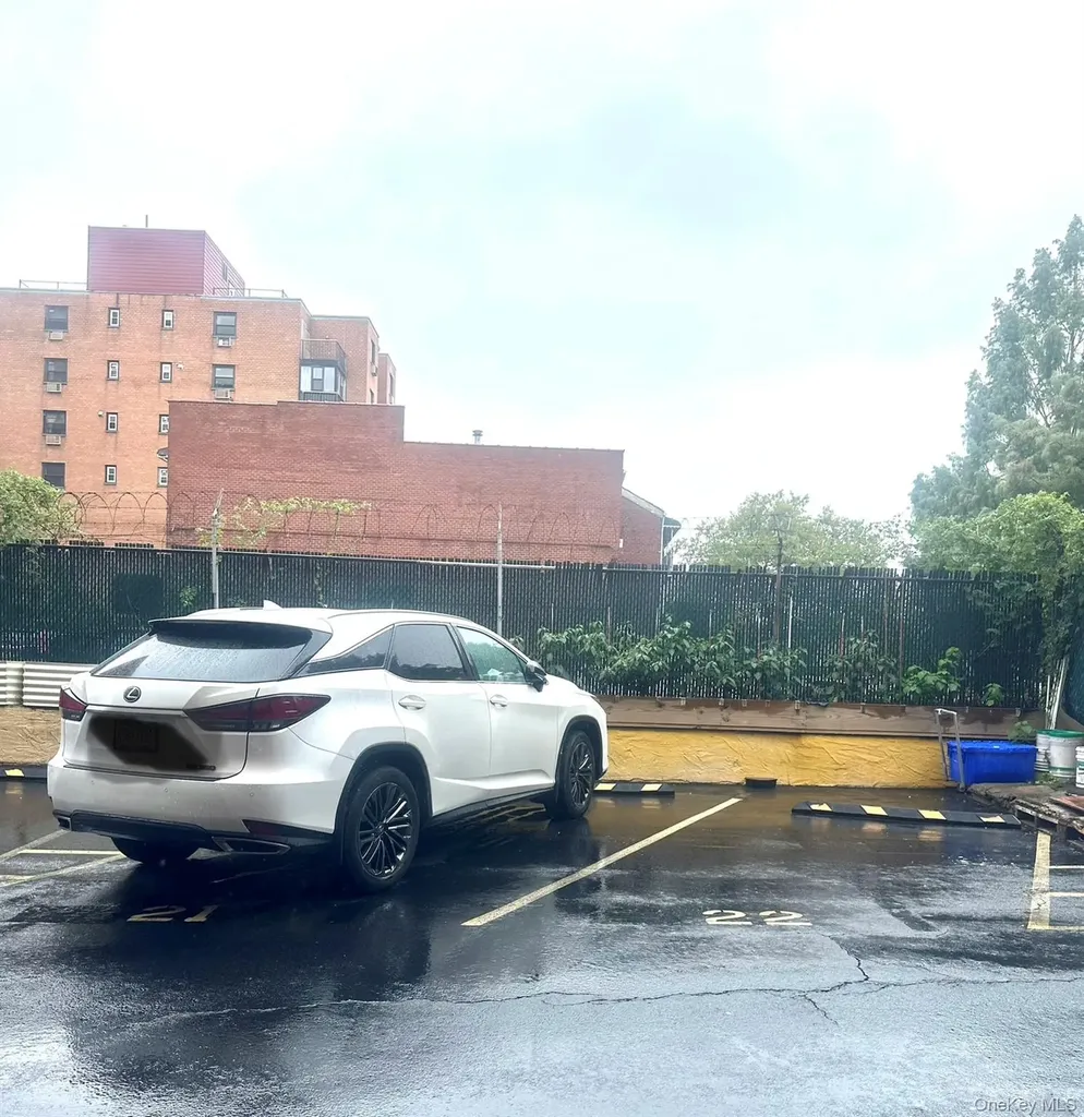 38-08 147th Street Flushing NY 11357
