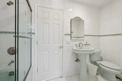 11 Old Phillips Hill Road New City NY 10956