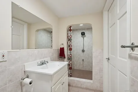 11 Old Phillips Hill Road New City NY 10956