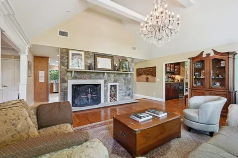 11 Old Phillips Hill Road New City NY 10956