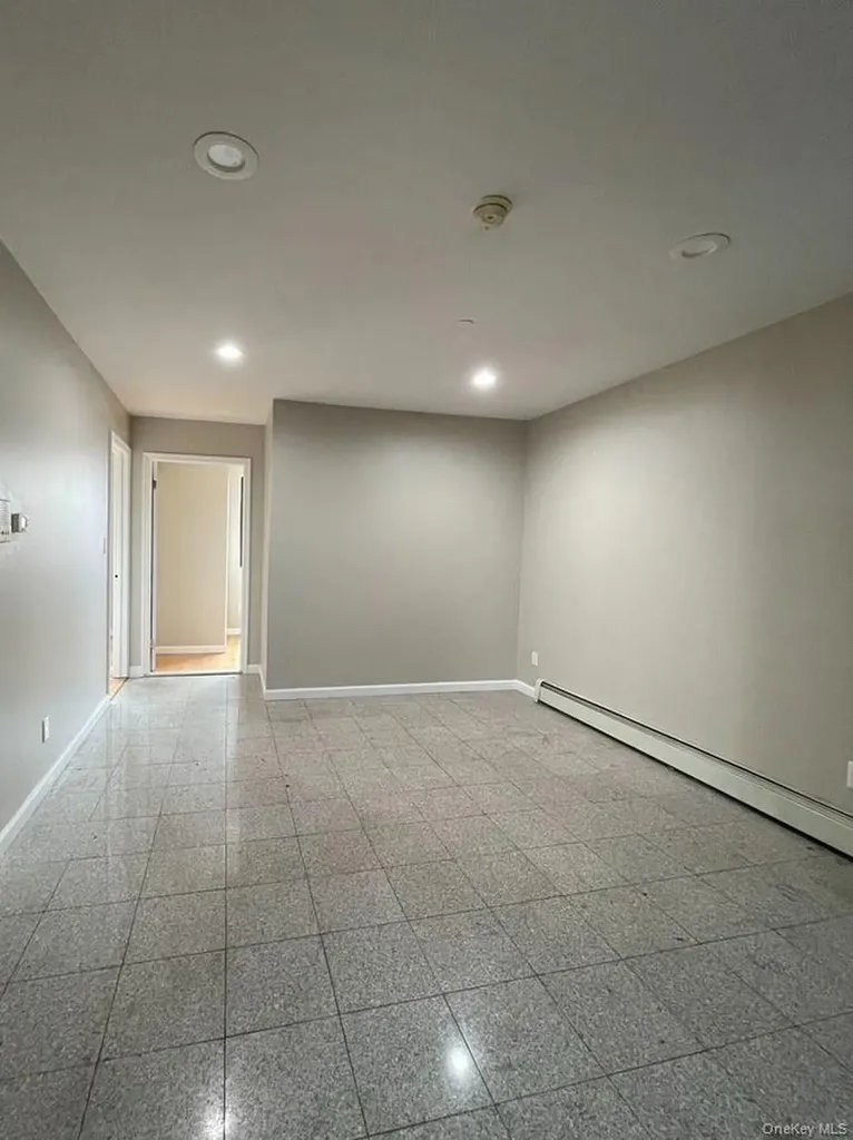 132-25 Pople Avenue Flushing NY 11355