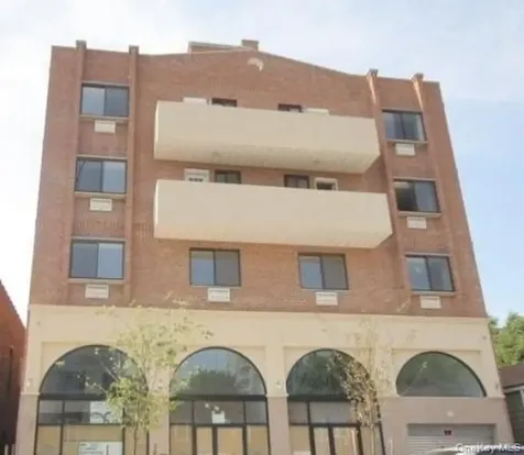 132-25 Pople Avenue Flushing NY 11355