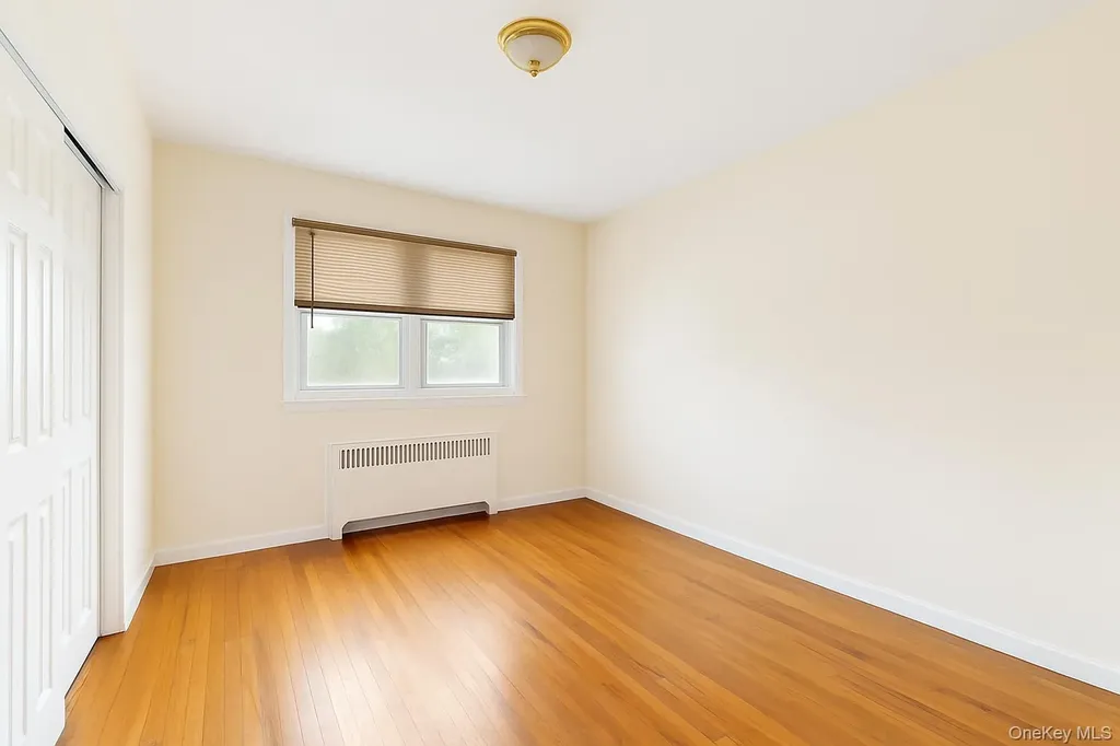 1570 Colden Avenue Bronx NY 10462