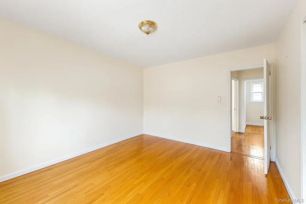 1570 Colden Avenue Bronx NY 10462