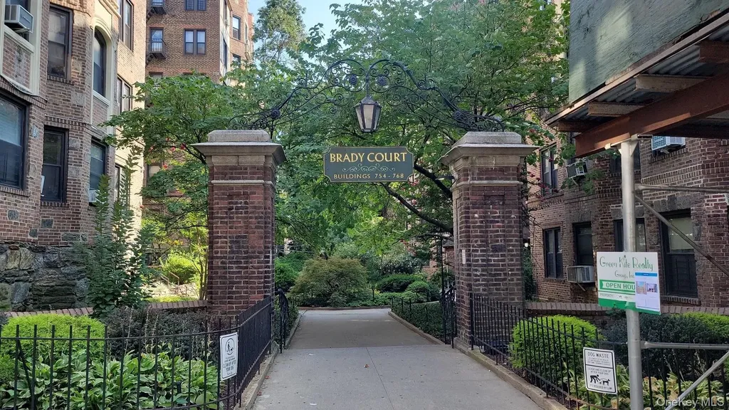 758 Brady Avenue Bronx NY 10462