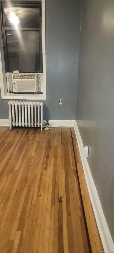 758 Brady Avenue Bronx NY 10462