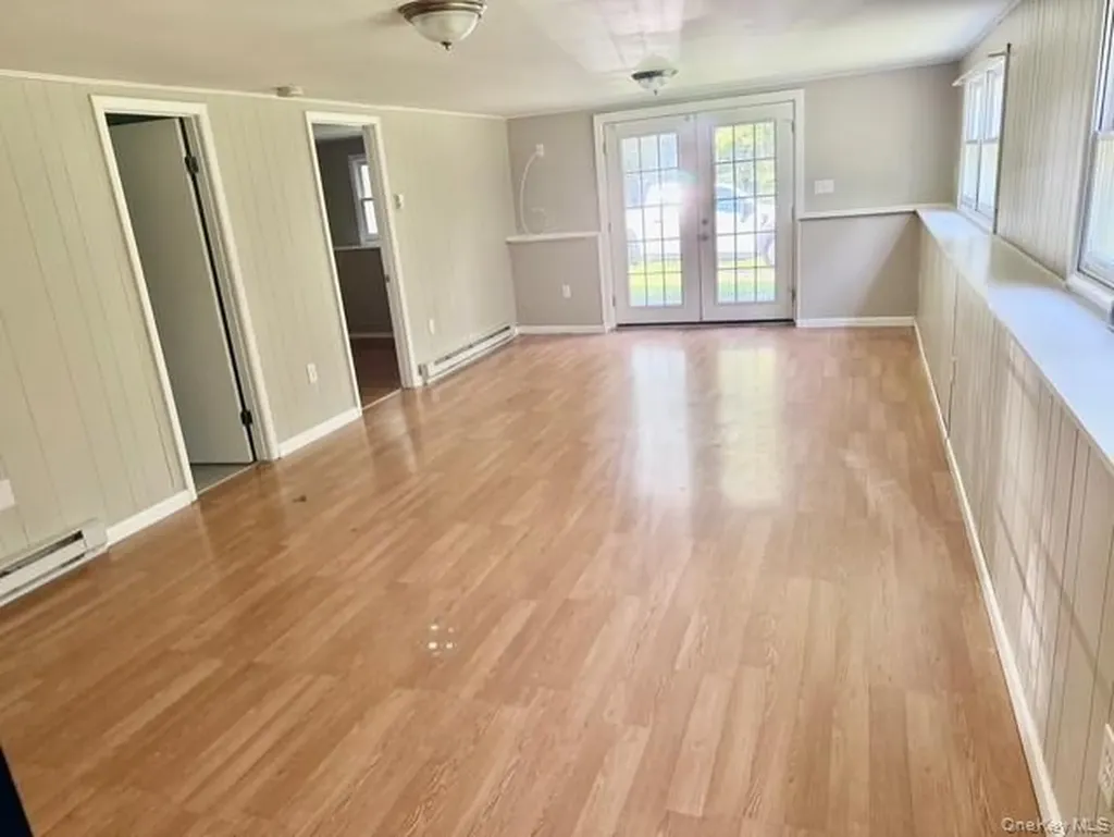 46 Sunset Circle Bloomingburg NY 12721