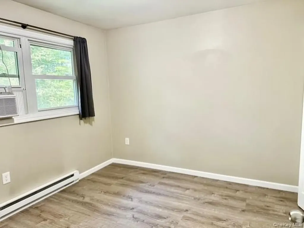 46 Sunset Circle Bloomingburg NY 12721