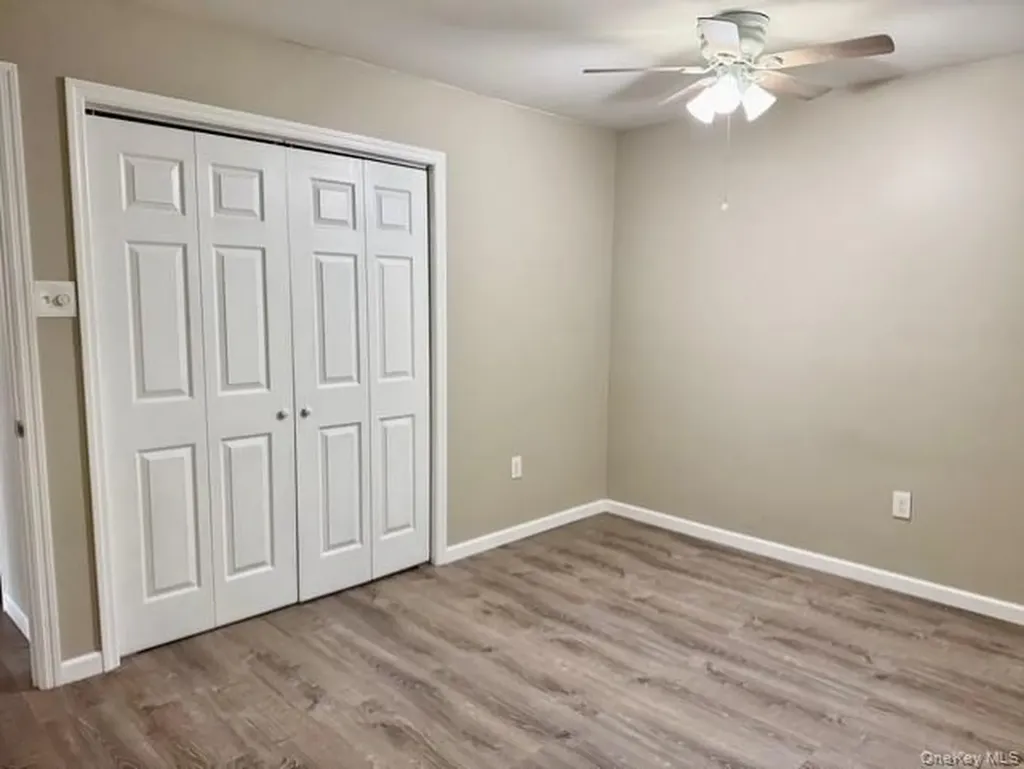 46 Sunset Circle Bloomingburg NY 12721