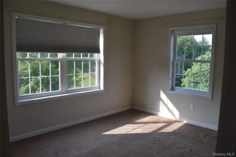 15 Wildflower Ridge Poughkeepsie NY 12603