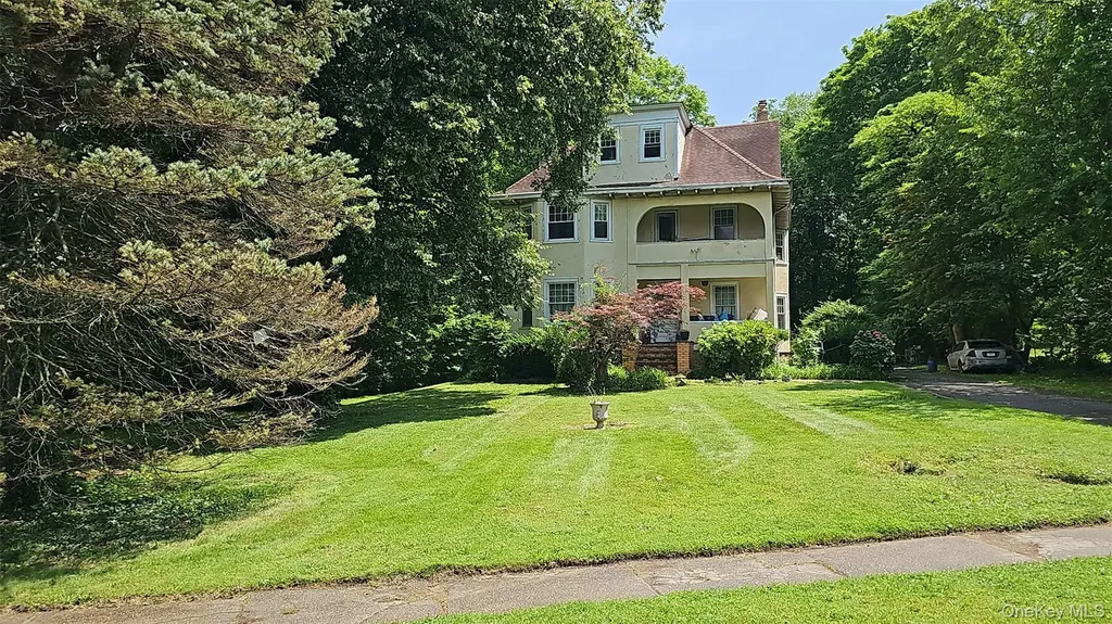 7 The Boulevard New Rochelle NY 10801