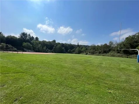 254 Wixon Pond Road Mahopac NY 10541
