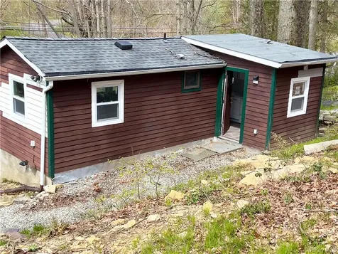 254 Wixon Pond Road Mahopac NY 10541