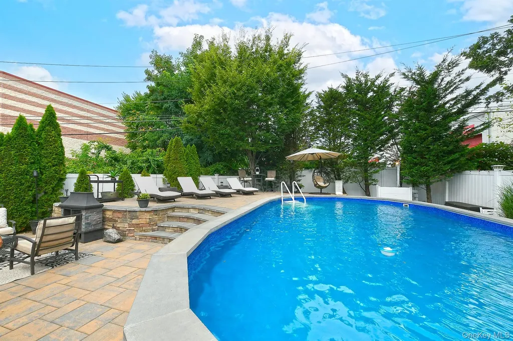 2280 Hynes Place Bellmore NY 11710