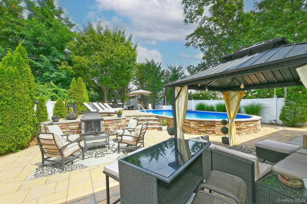 2280 Hynes Place Bellmore NY 11710