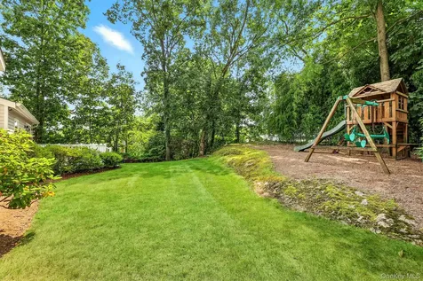 24 Thorne Place Rye NY 10580